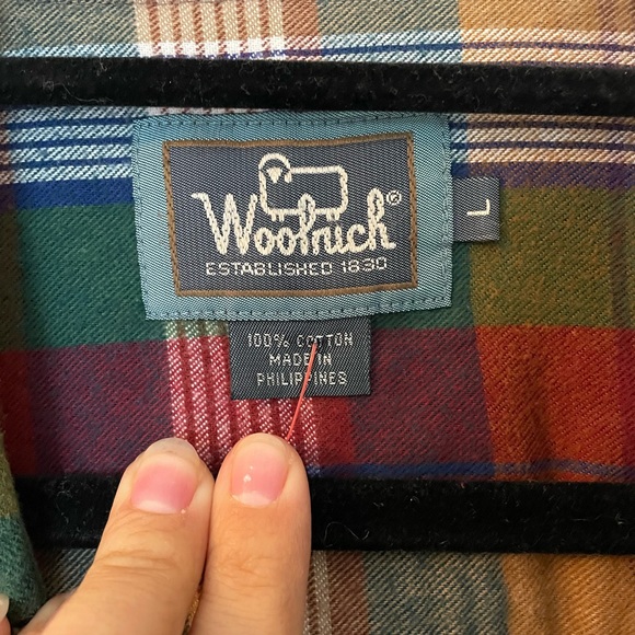 Button up - Picture 2 of 2